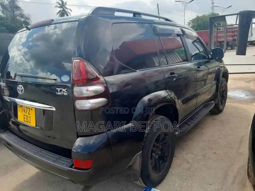 Toyota Land Cruiser Prado 2007 Black