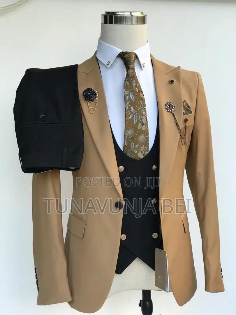 Daro Suits
