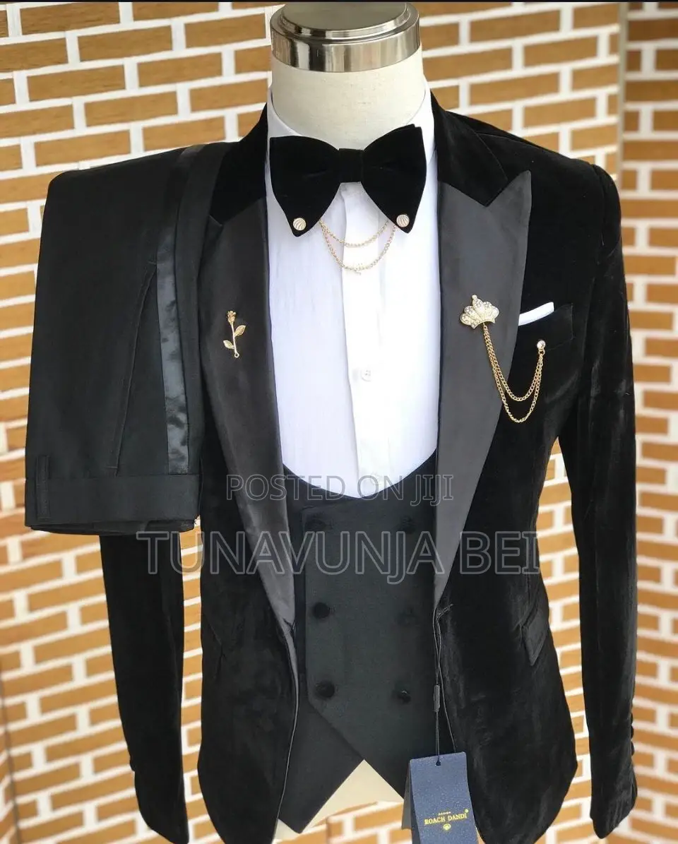 Daro Suits