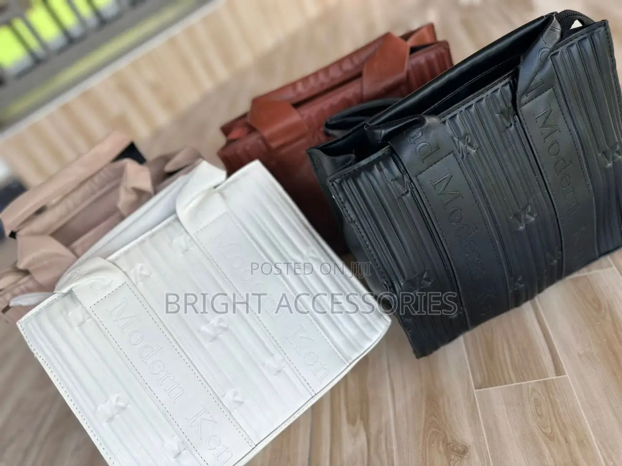 Handbags/ Pochi