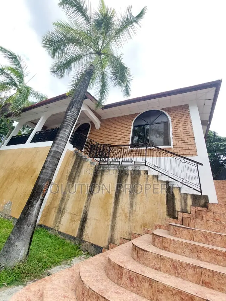 3bdrm Villa in Mikocheni for rent