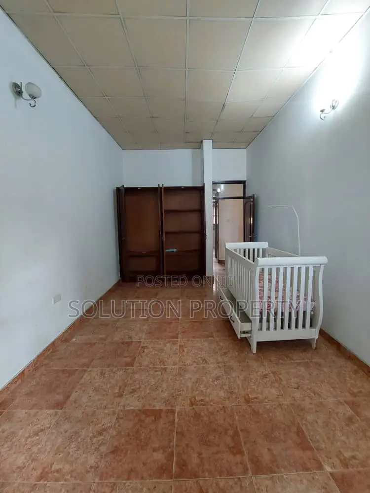 3bdrm Villa in Mikocheni for rent