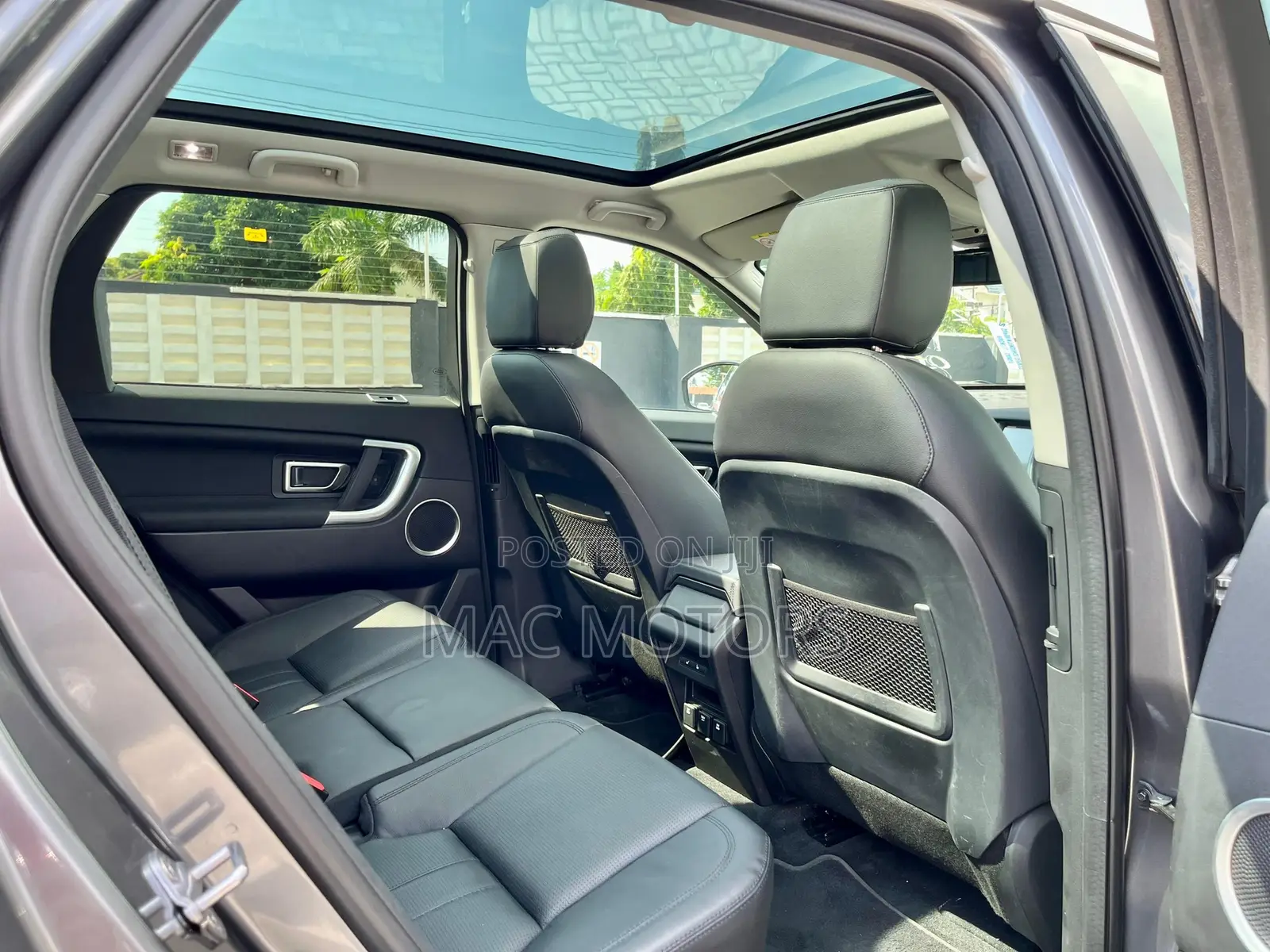 Land Rover Discovery 2016 Gray