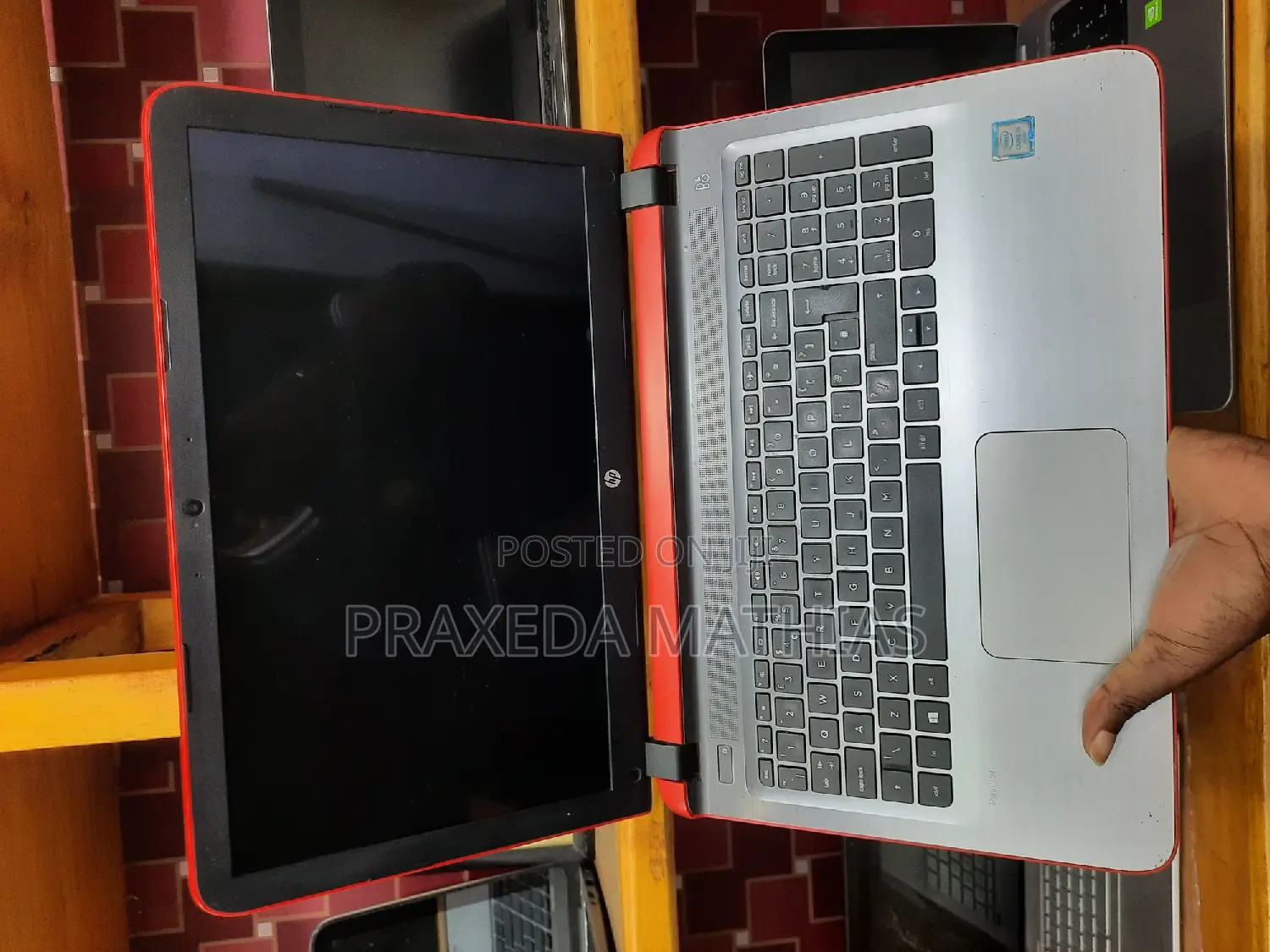 Laptop HP Pavilion 15 8GB Intel Core I5 HDD+SSD 256GB