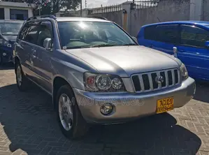 Toyota Kluger 2002 Silver