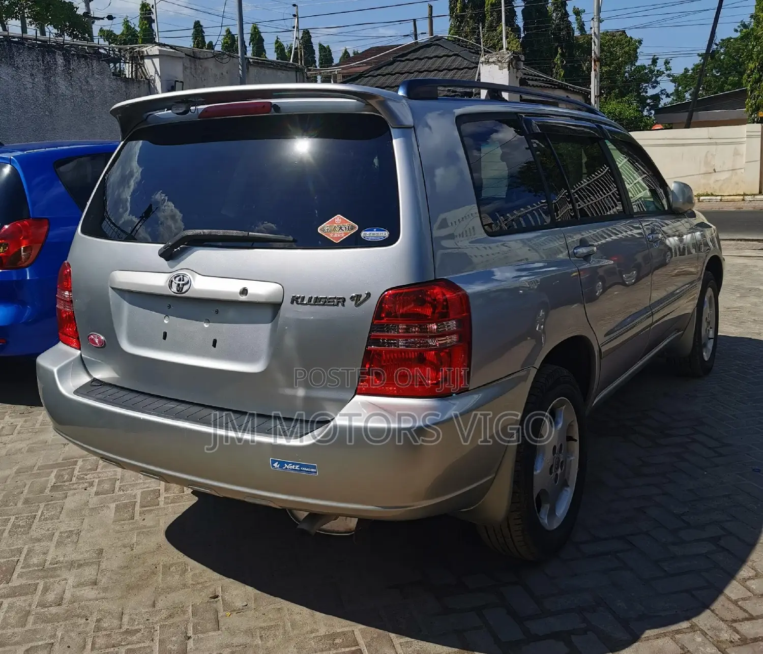Toyota Kluger 2002 Silver