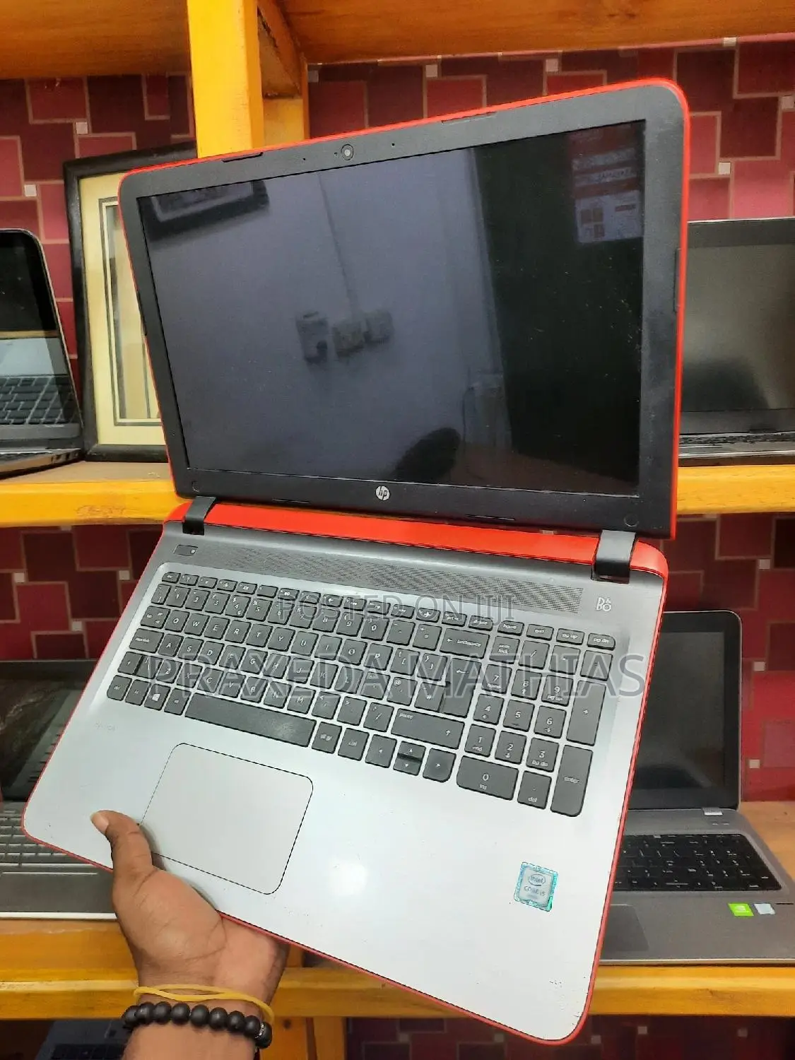 Laptop HP Pavilion 15 8GB Intel Core I5 HDD+SSD 256GB