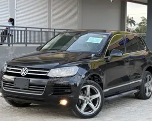 Volkswagen Touareg 2013 Black