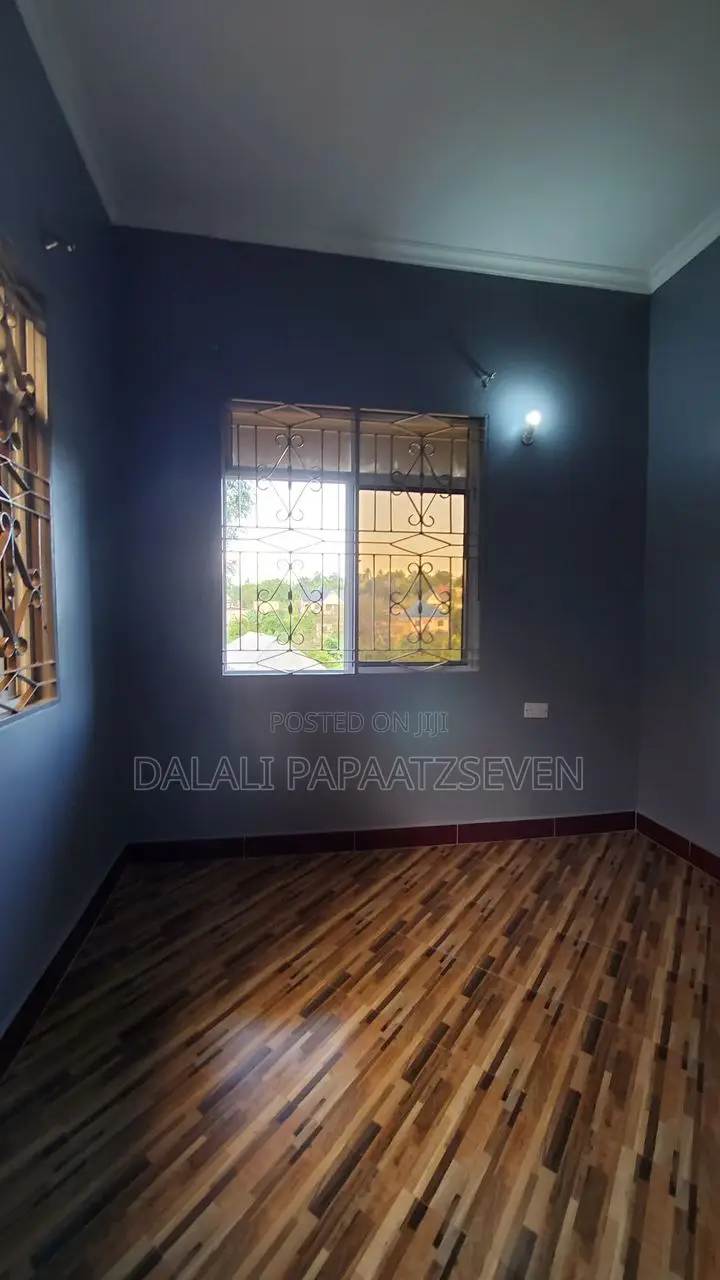 3bdrm House in Dalalipapaatzseven, Mbezi for sale