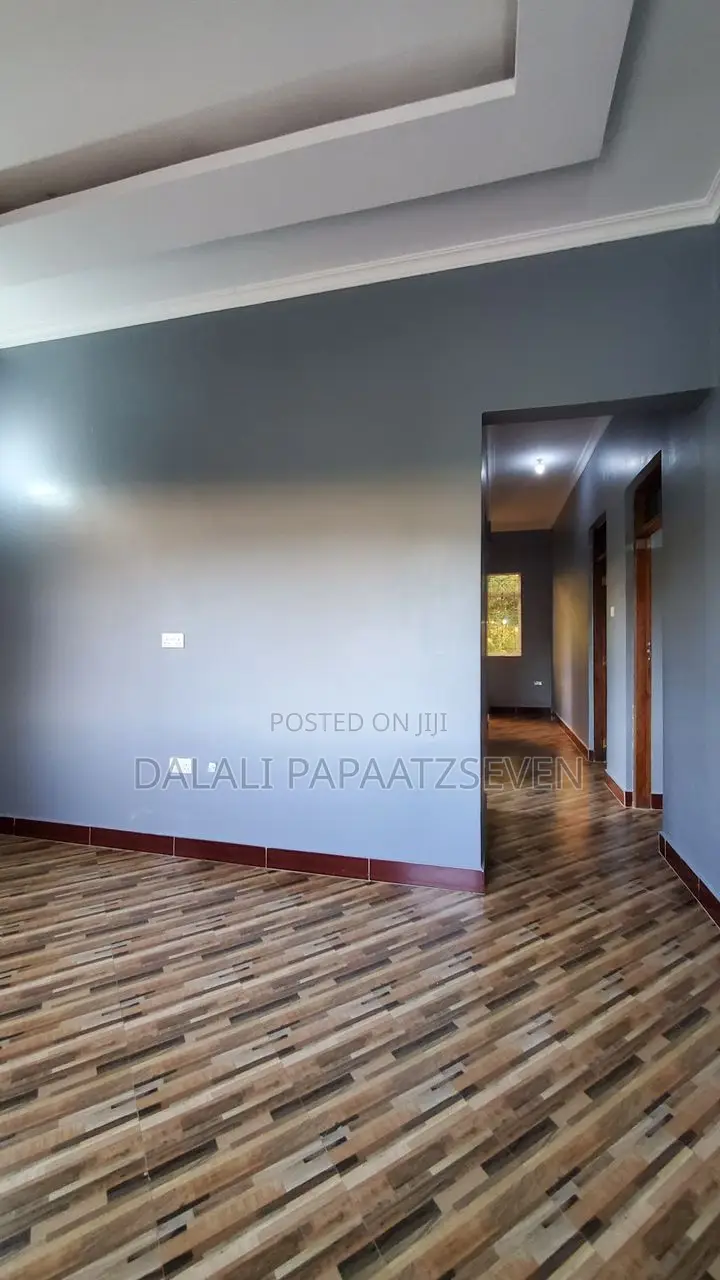 3bdrm House in Dalalipapaatzseven, Mbezi for sale