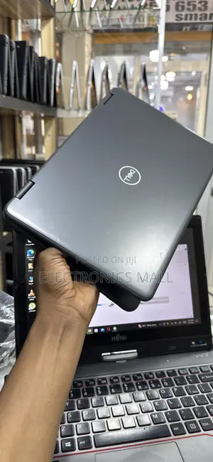 Laptop Dell Latitude 3189 4GB Intel Core 2 Duo SSD 128GB