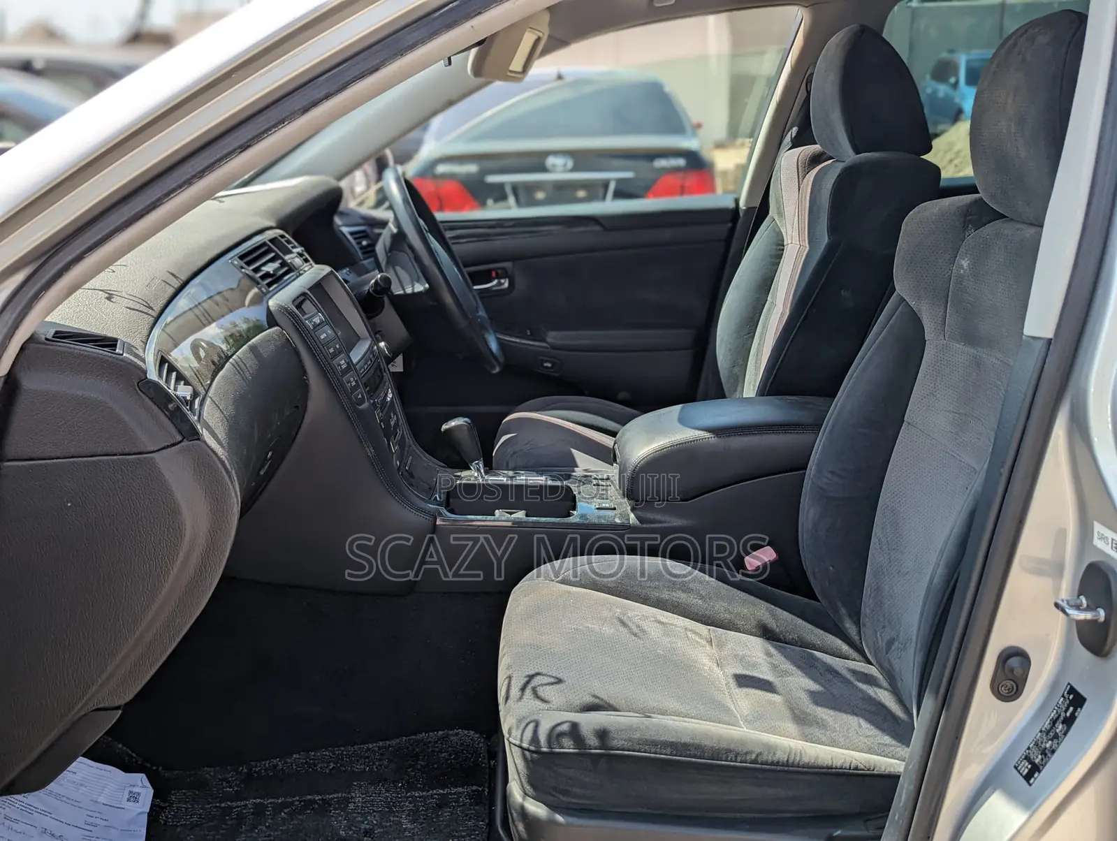 Toyota Crown 2005 Silver