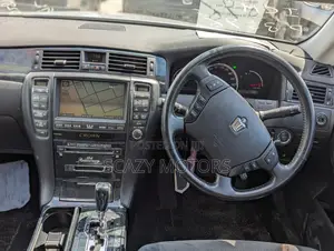 Toyota Crown 2005 Silver