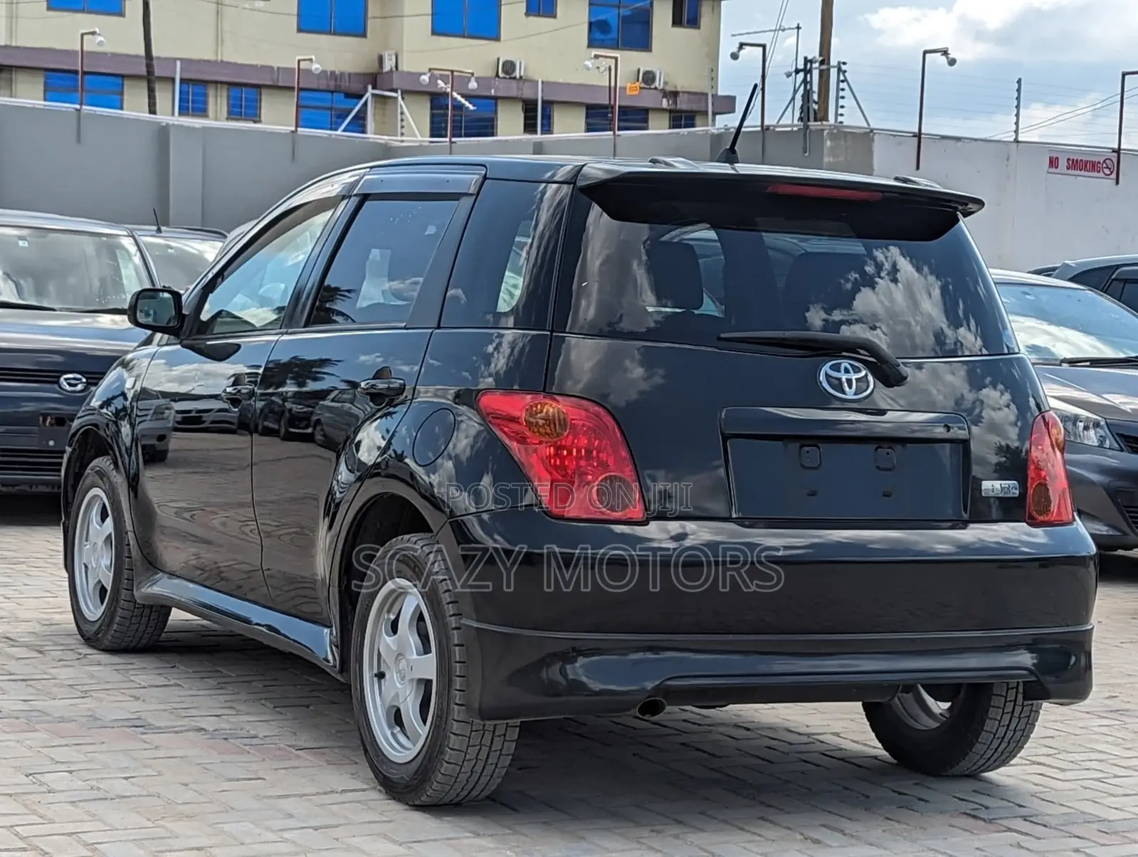 Toyota IST 2005 Black
