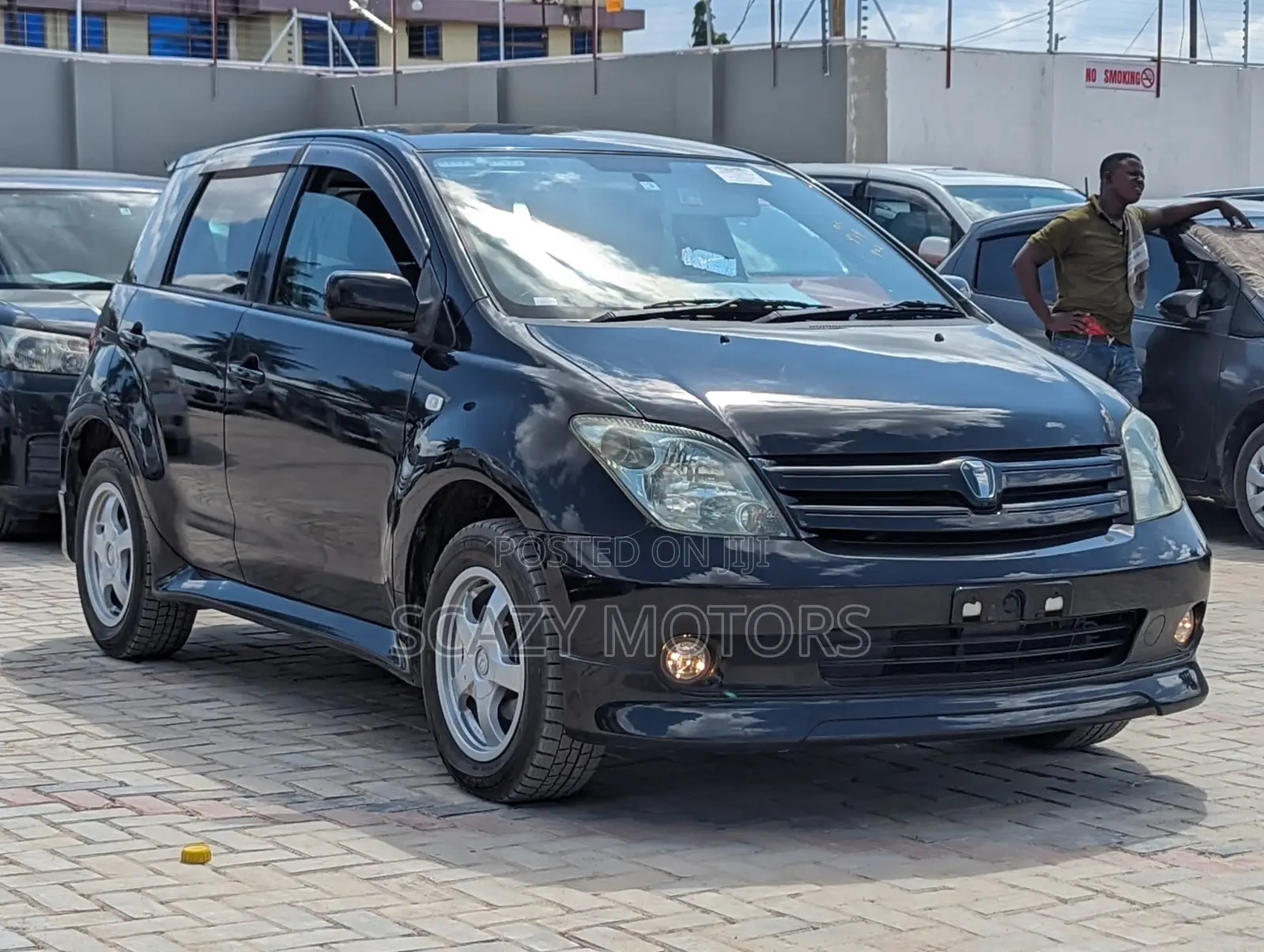 Toyota IST 2005 Black