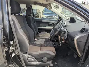 Toyota IST 2005 Black