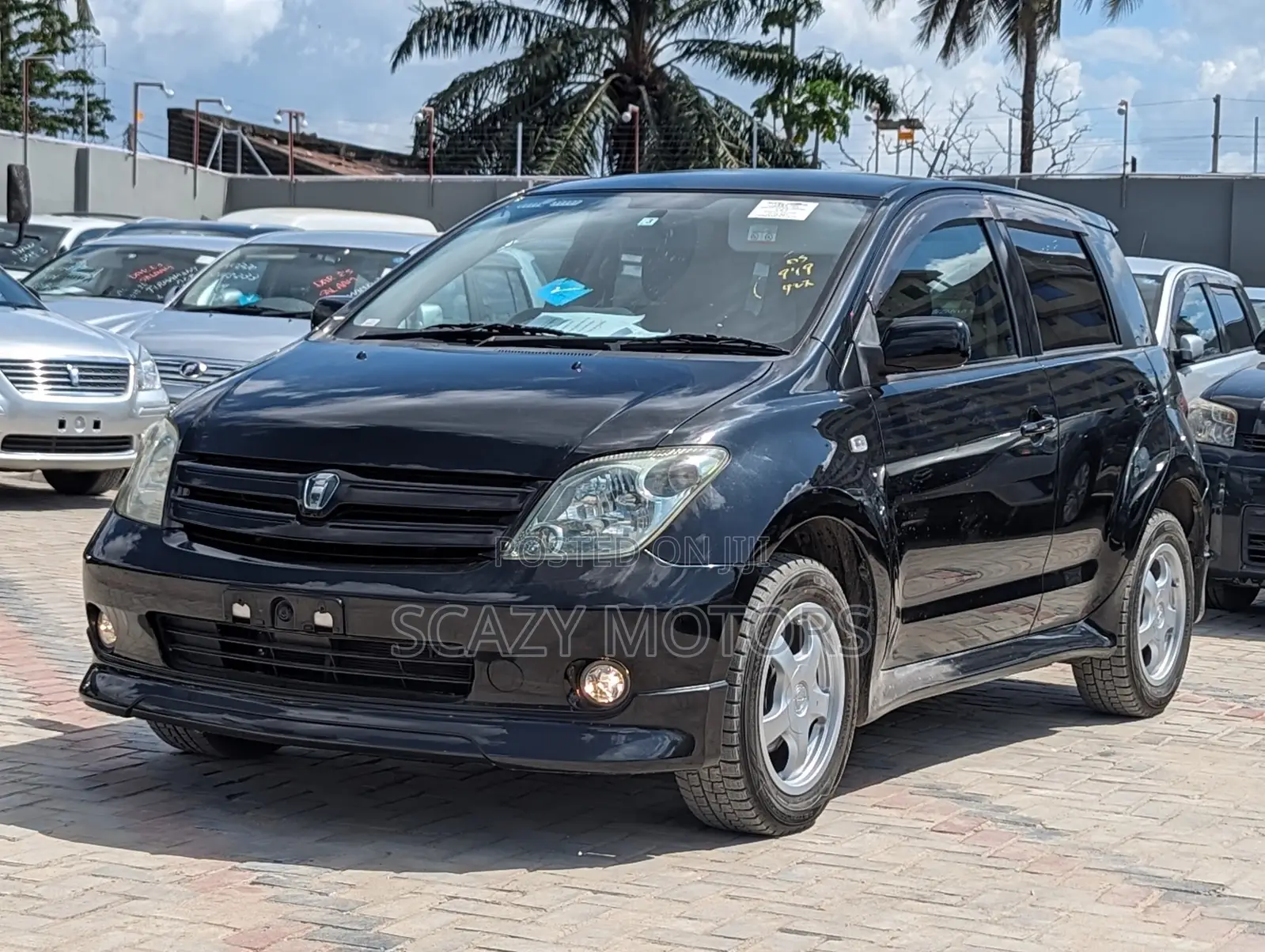 Toyota IST 2005 Black