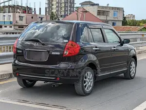 Mazda Verisa 2014