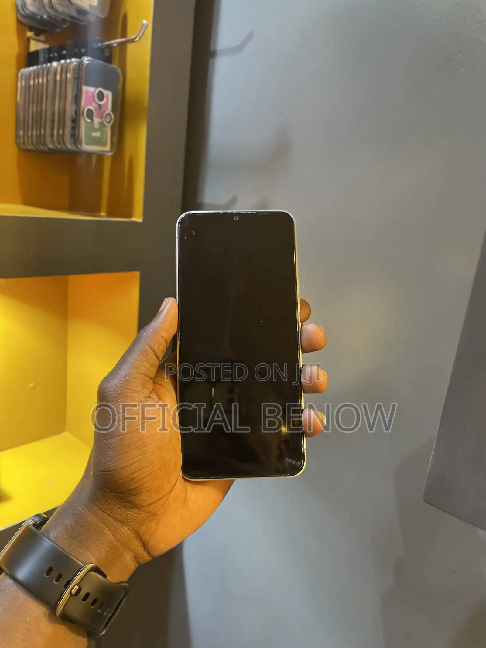 Tecno Spark 8C 64 GB