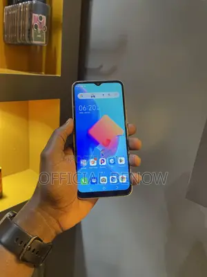 Tecno Spark 8C 64 GB