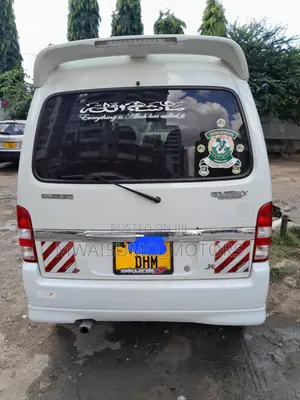Suzuki Every Wagon 2004 Pearl