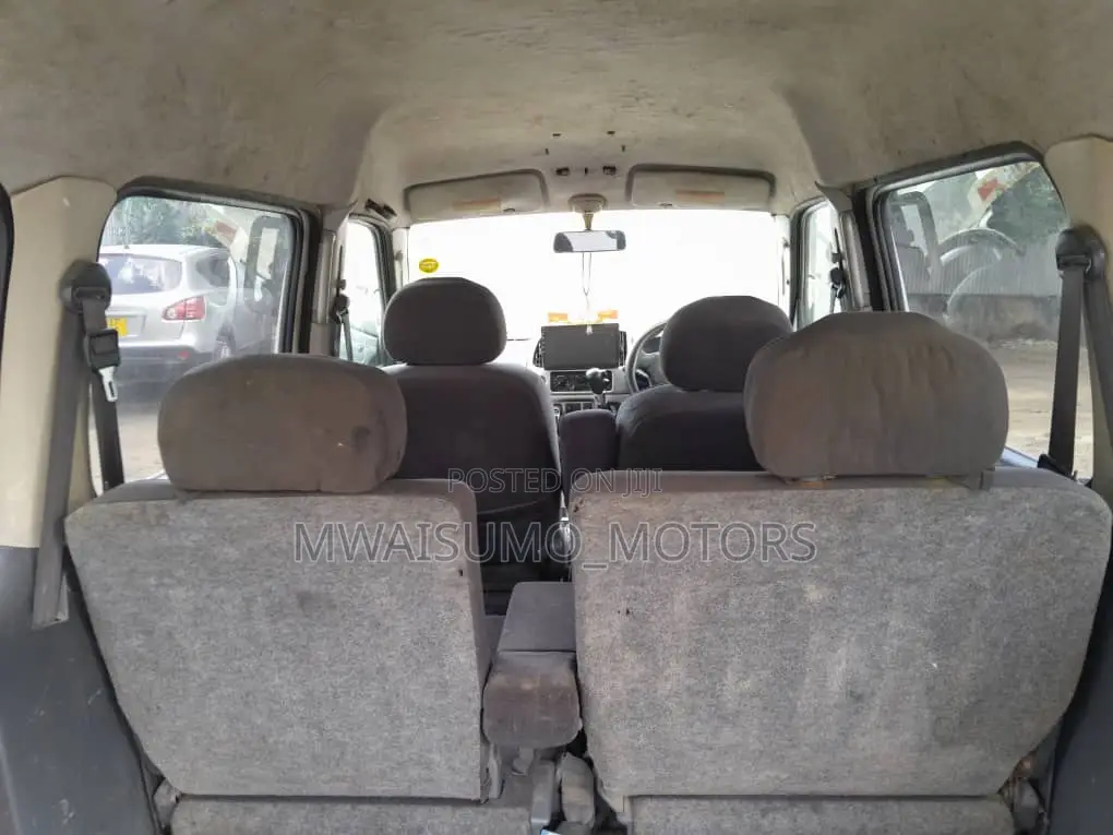 Suzuki Every Wagon 2004 Pearl