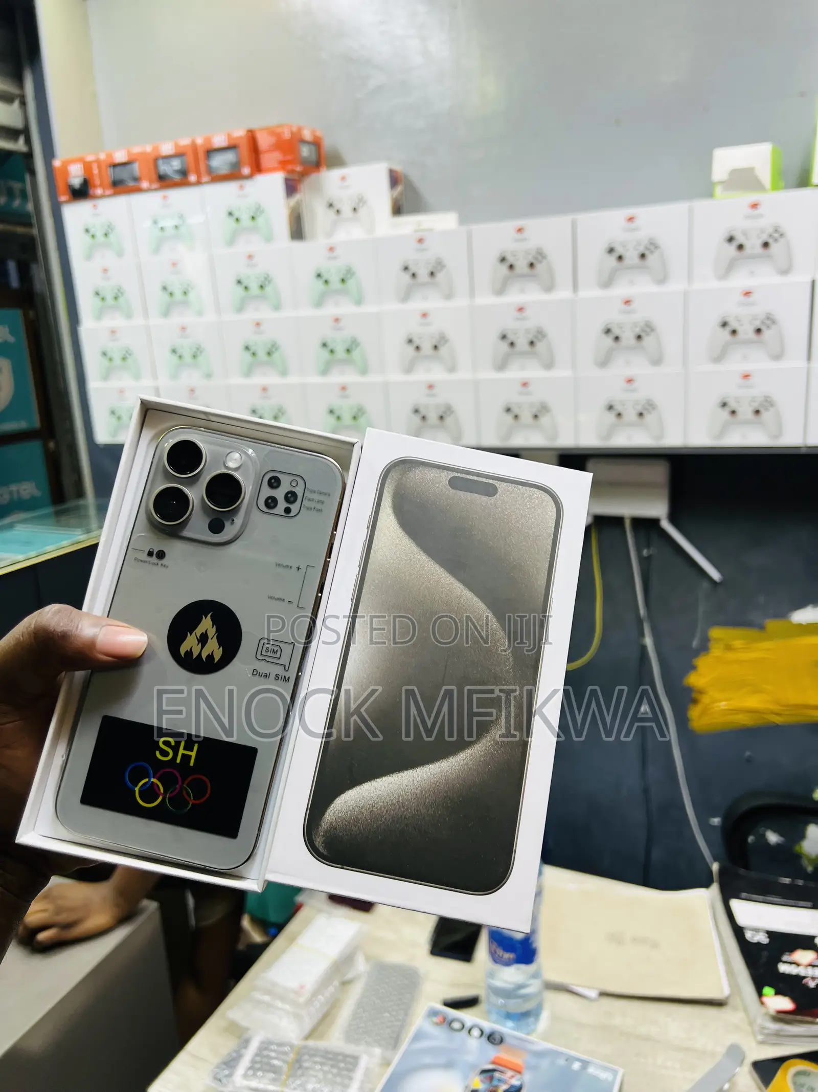 New Apple iPhone 15 Pro Max 512 GB Gray