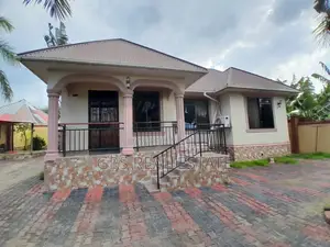 3bdrm House in Madale Mbopo, Kinondoni for sale