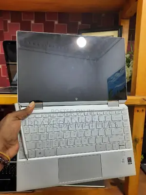 Laptop HP Spectre X360 13 8GB Intel Core I7 SSD 512GB