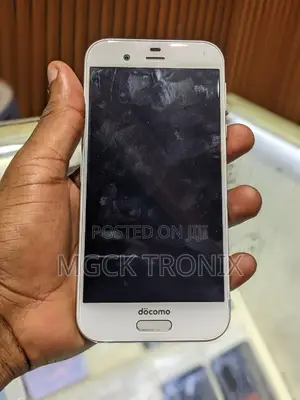 Sharp Aquos Sense 32 GB White