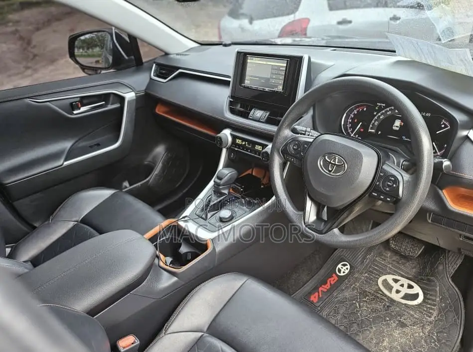 Toyota RAV4 2020 Black