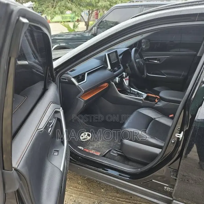 Toyota RAV4 2020 Black
