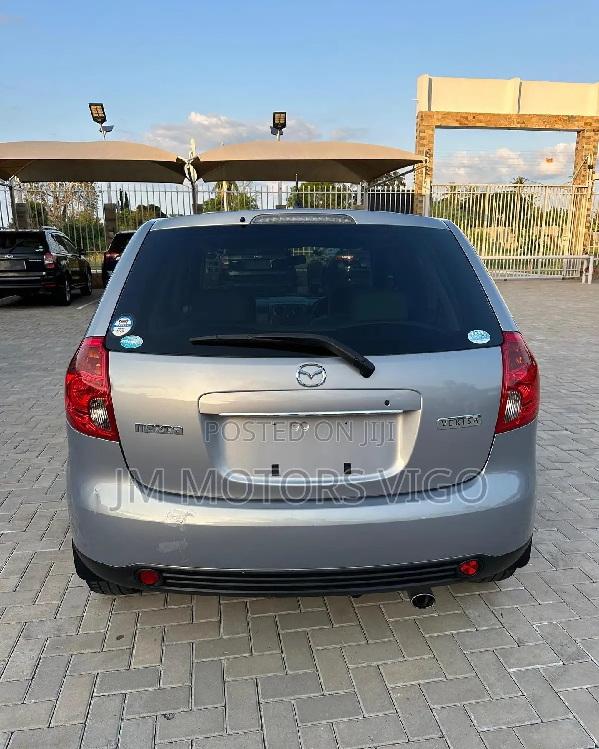 Mazda Verisa 2005 Gray