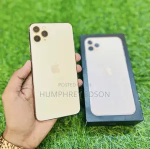New Apple iPhone 11 Pro Max 256 GB Gold