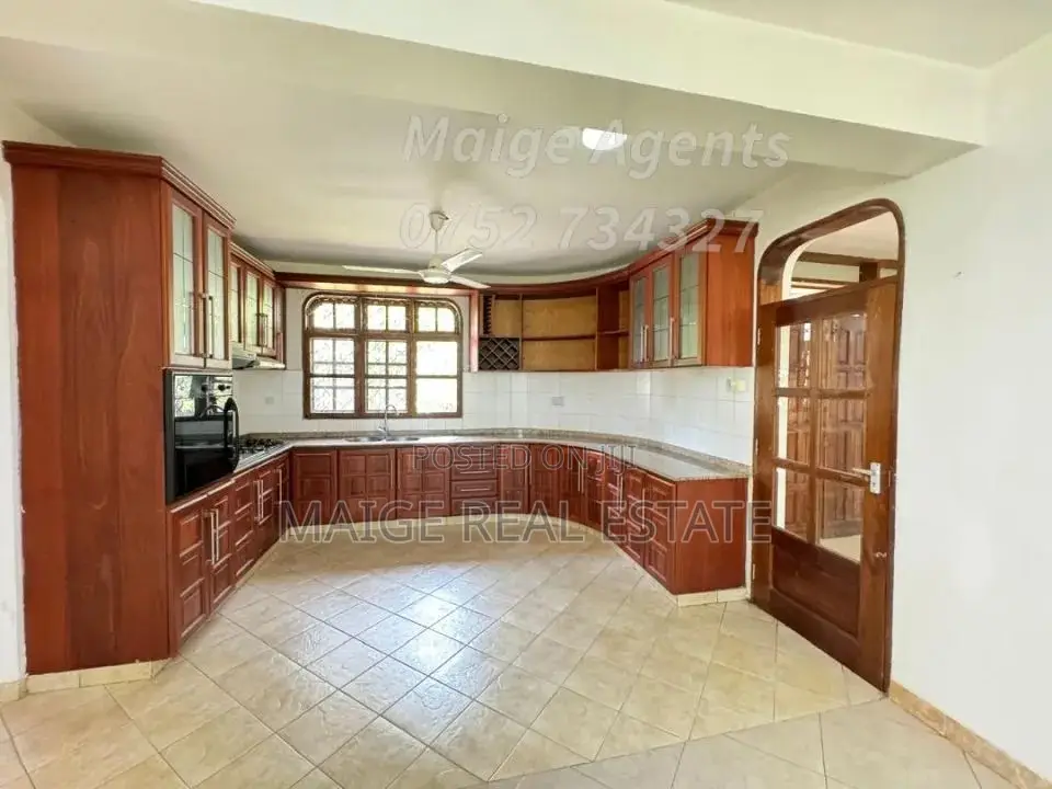 6bdrm Bungalow in Mbezi Beach for rent