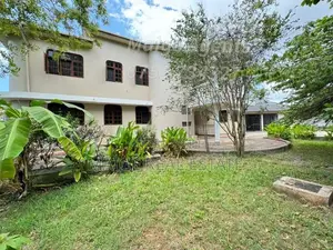 6bdrm Bungalow in Mbezi Beach for rent