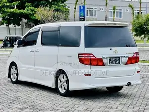 Toyota Alphard 2007 White