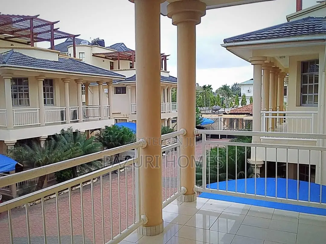 Furnished 4bdrm Villa in Shoppers Plaza, Mikocheni for rent