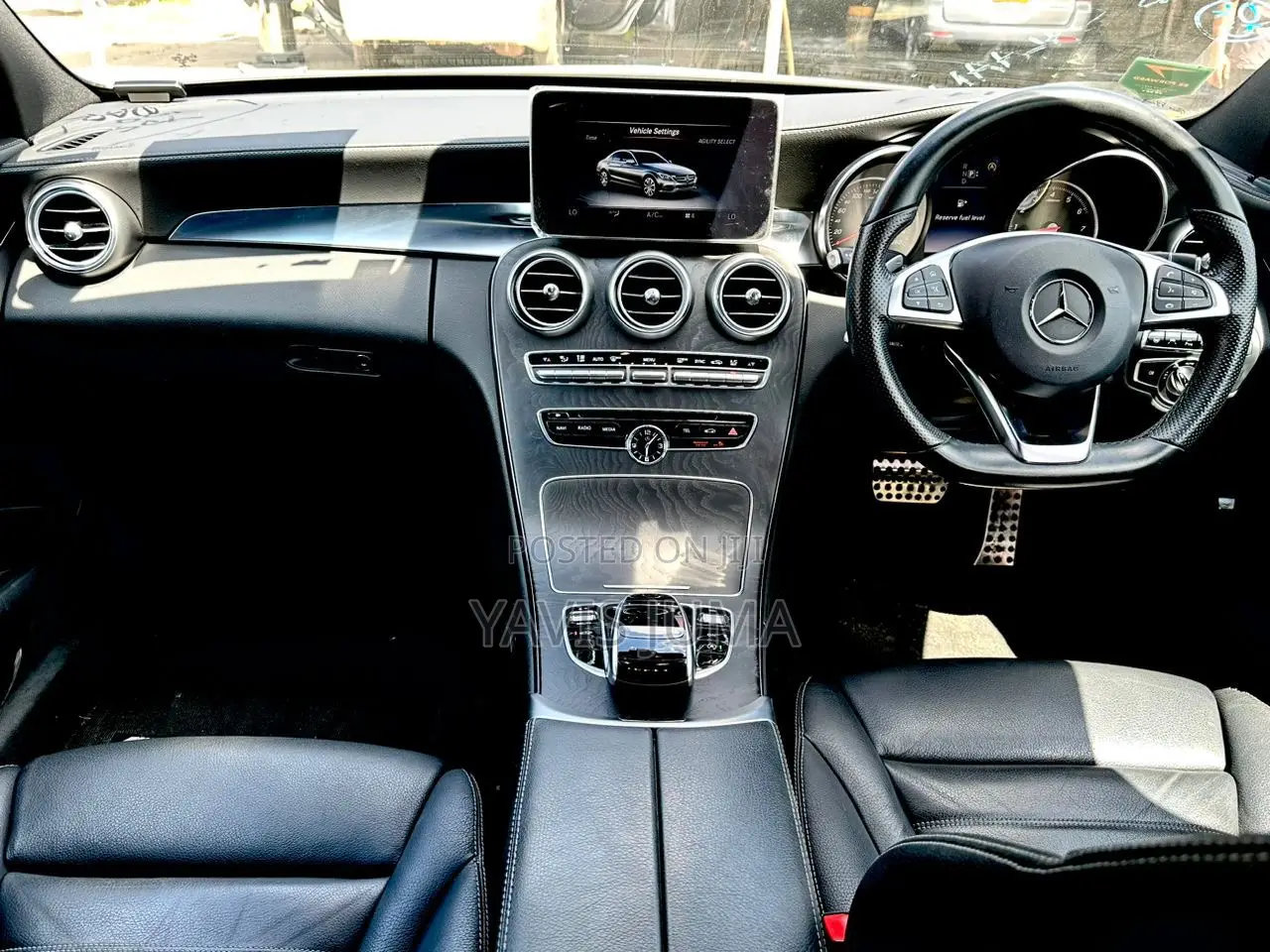 Mercedes-Benz C-Class 2014 Silver