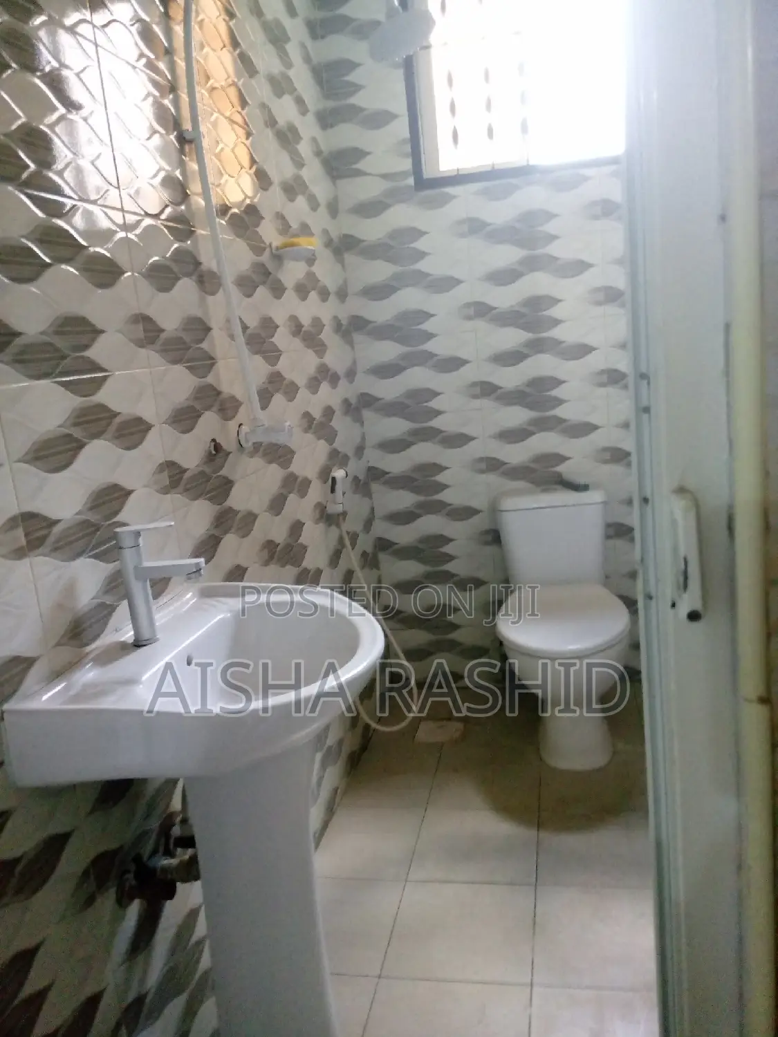 3bdrm Apartment in Kariakoo for rent
