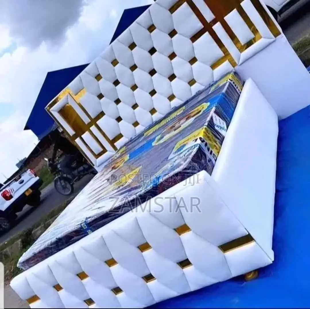 Bedsofa Ya Bond Ya Gold