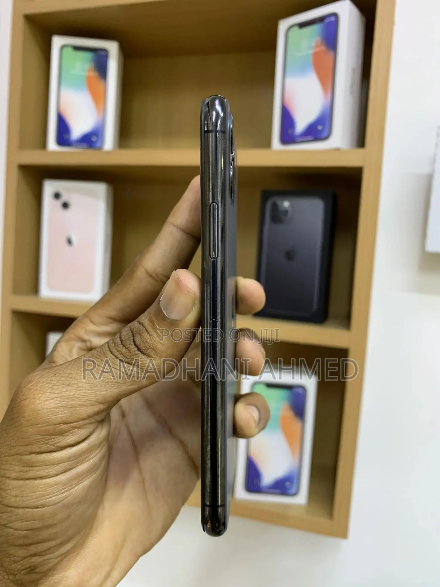 Apple iPhone 11 Pro 64 GB Gray