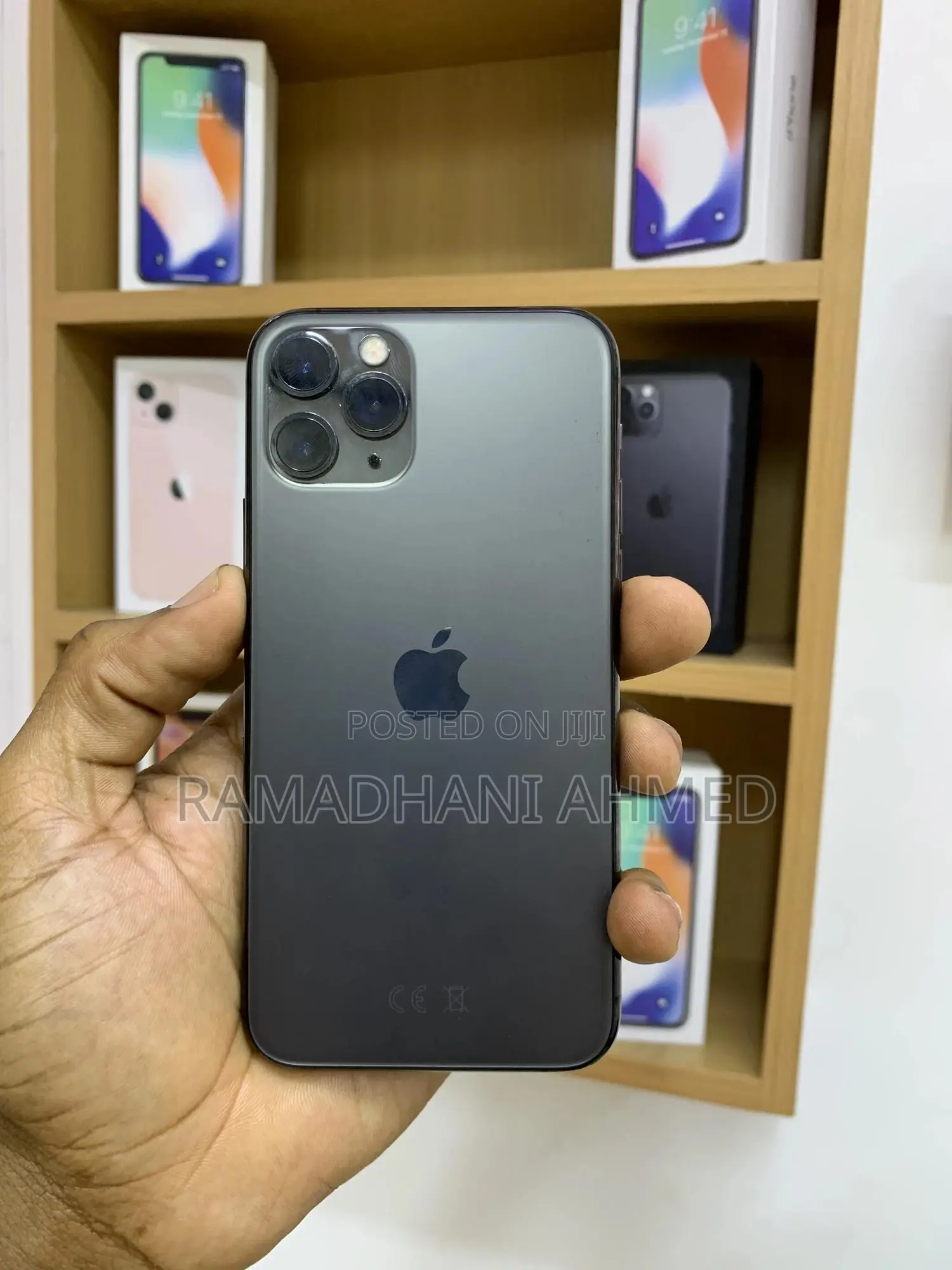 Apple iPhone 11 Pro 64 GB Gray