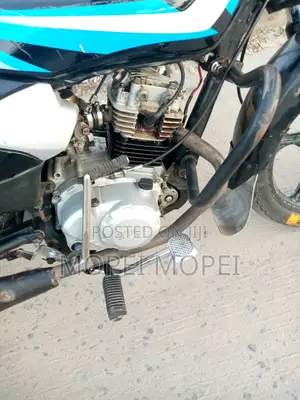 TVS HLX 125 2021 Black