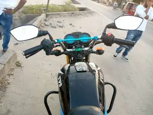 TVS HLX 125 2021 Black