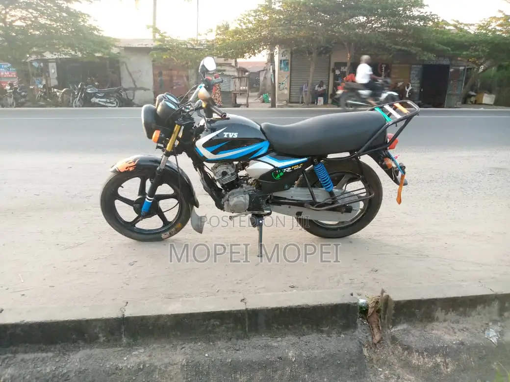TVS HLX 125 2021 Black