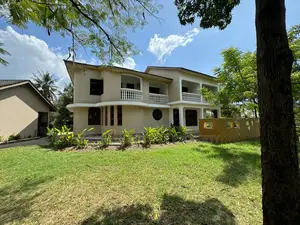 6bdrm House in Mbezi Africana for rent