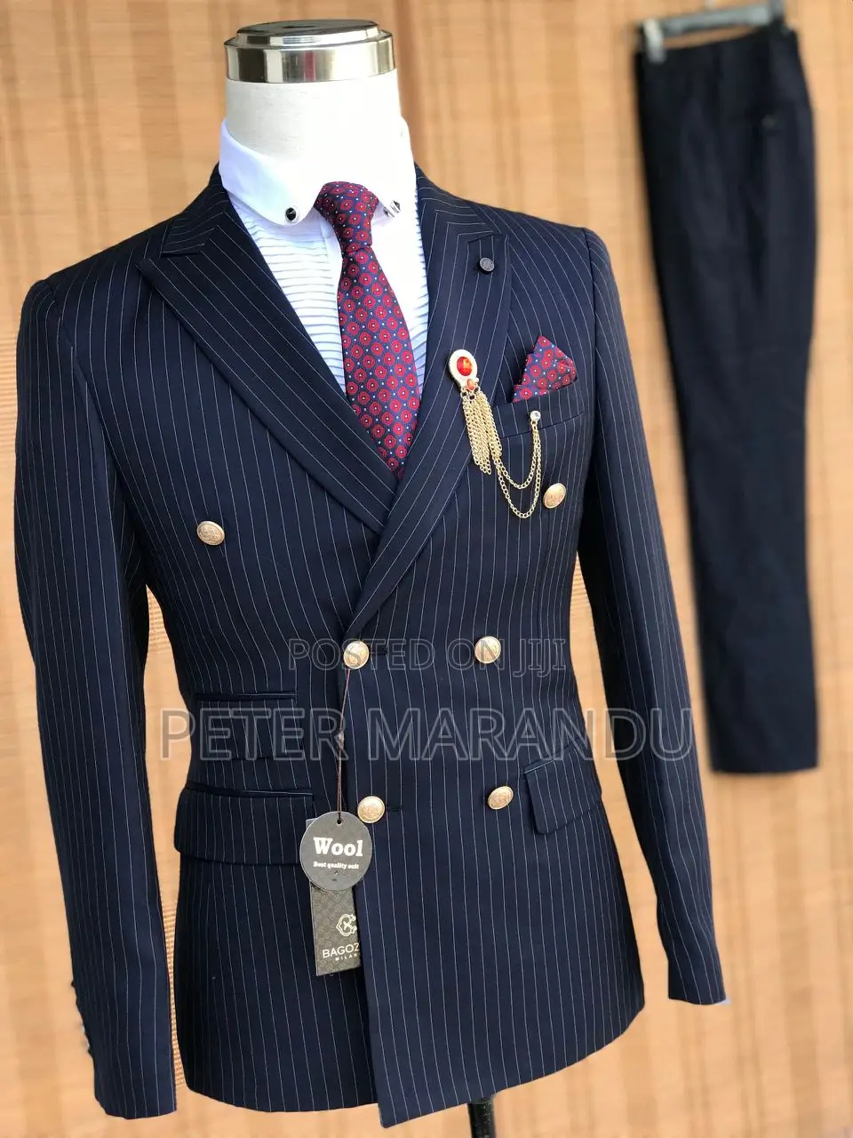 Officia Men's Suit