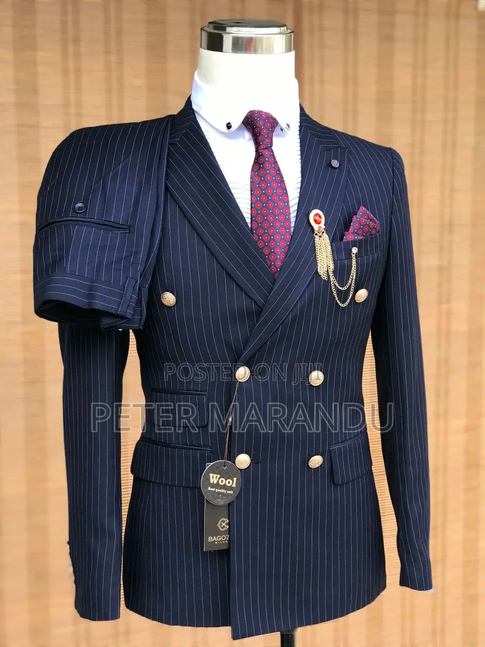 Officia Men's Suit