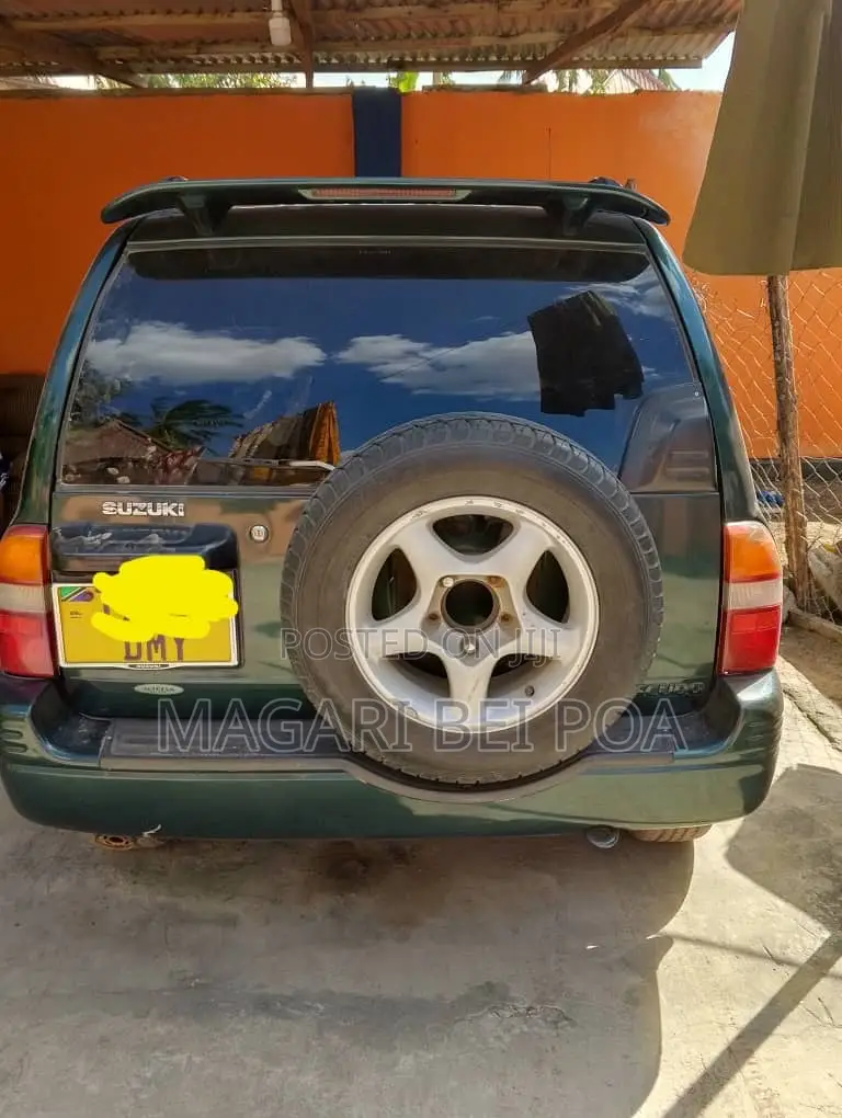 Suzuki Grand Vitara 2004 Green
